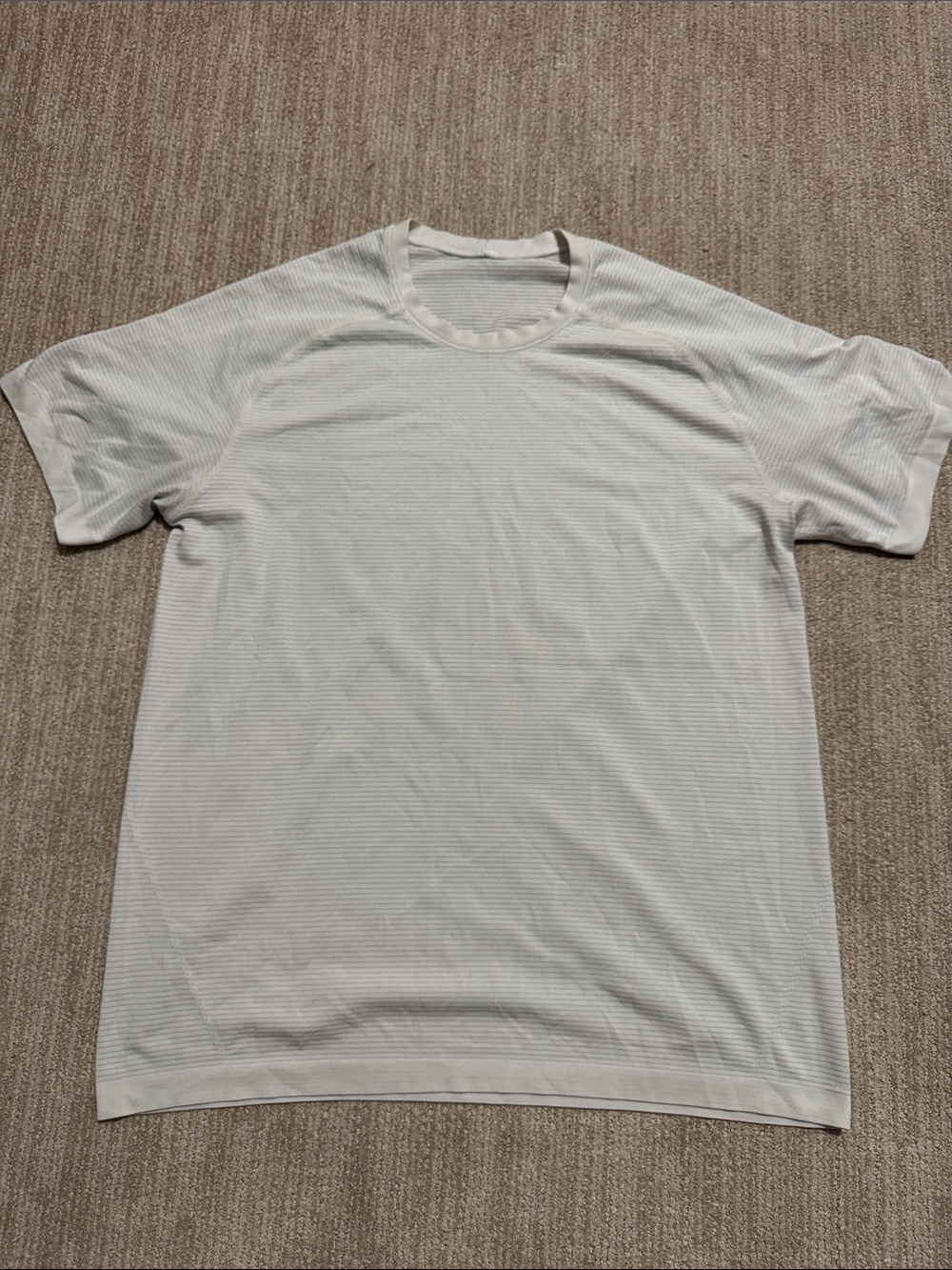Lululemon Metal Vent Tech Men's Size L Slate White Performance Top